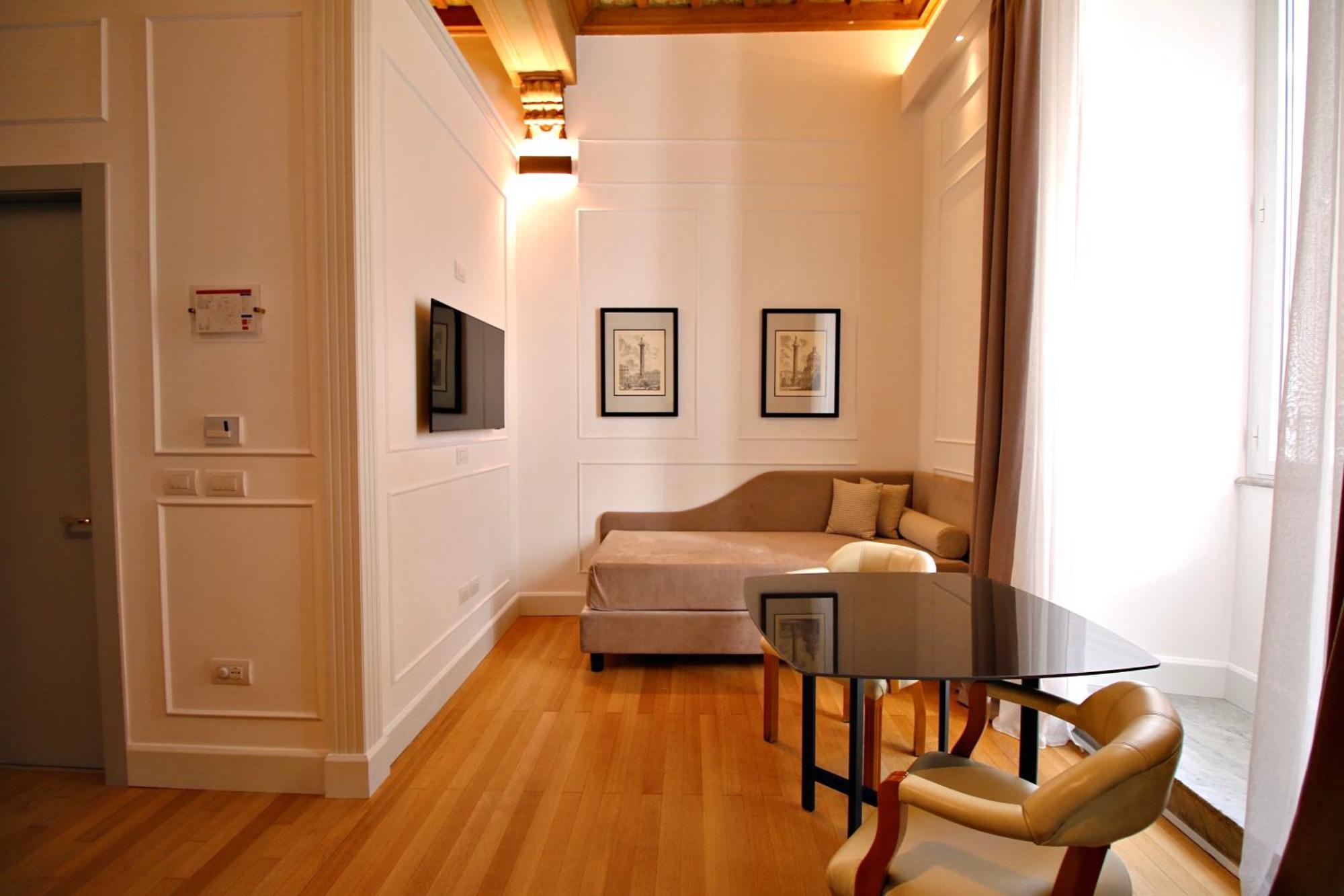 Palazzo Goldoni Condotti Collection — Foto 2